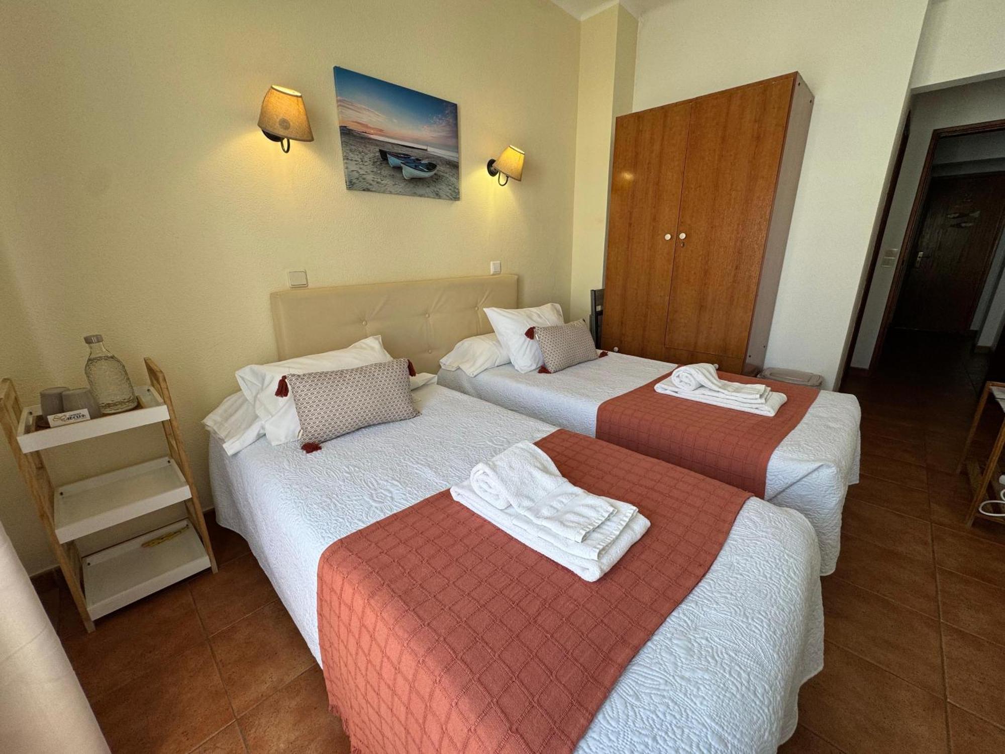 Quartos Abelha Porto Covo Exterior foto
